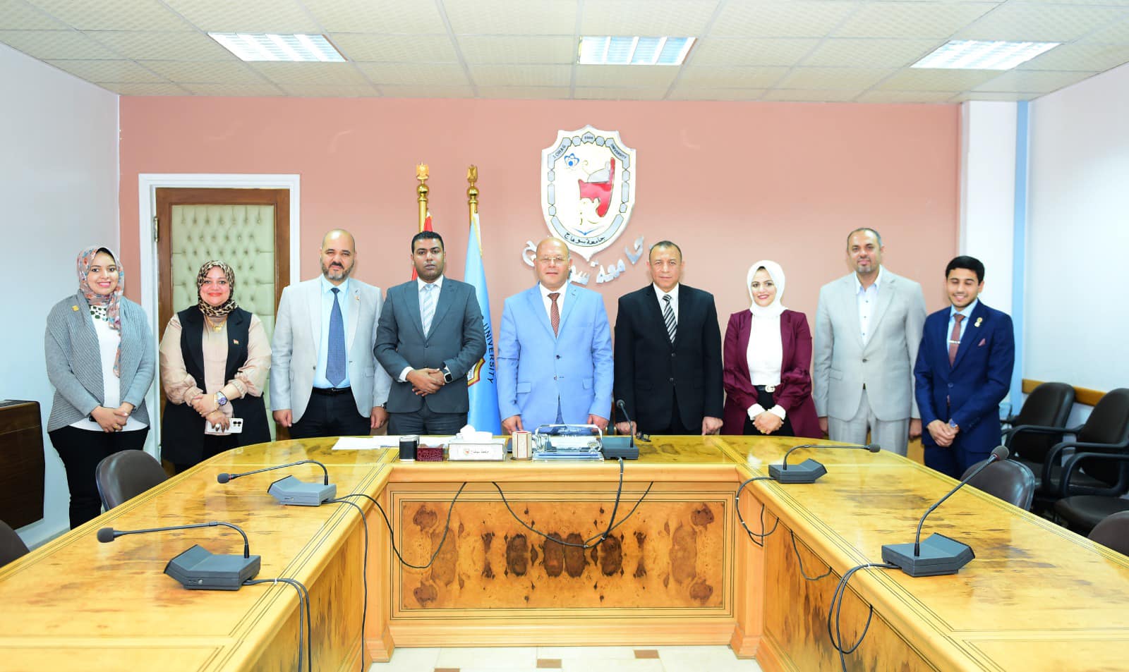 *دور المشروعات القومية في تحقيق أهداف التنمية المُستدامة ندوة تثقيفية بجامعة سوهاج*